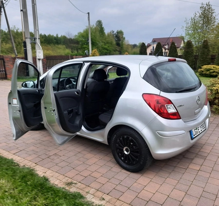 Opel Corsa cena 14900 przebieg: 167600, rok produkcji 2010 z Drzewica małe 172